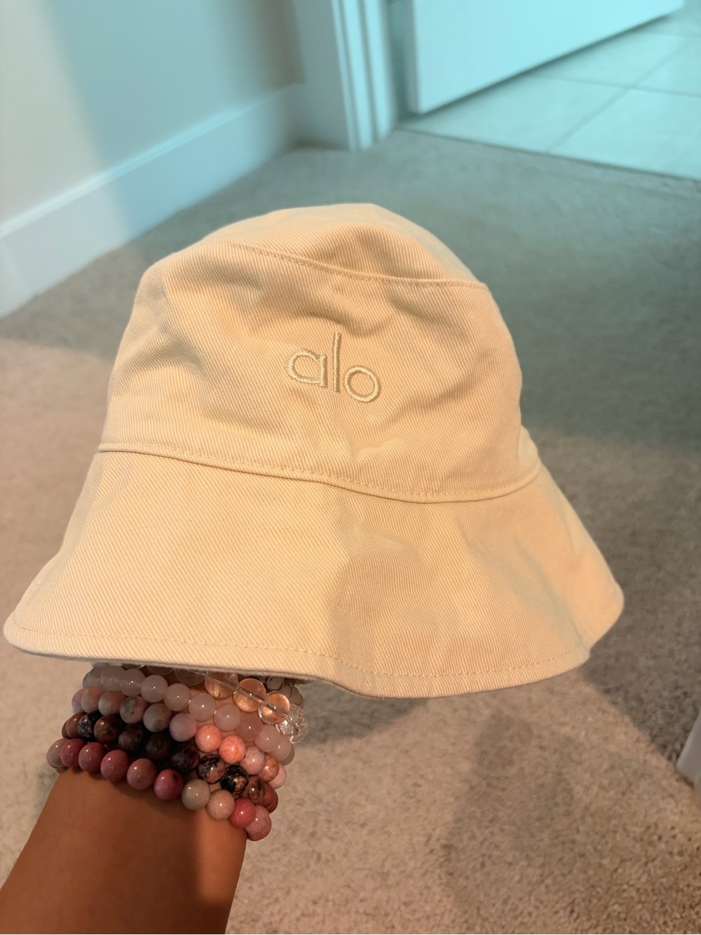 ALO Yoga Kids Cream Bucket Hat with Embroidered Logo